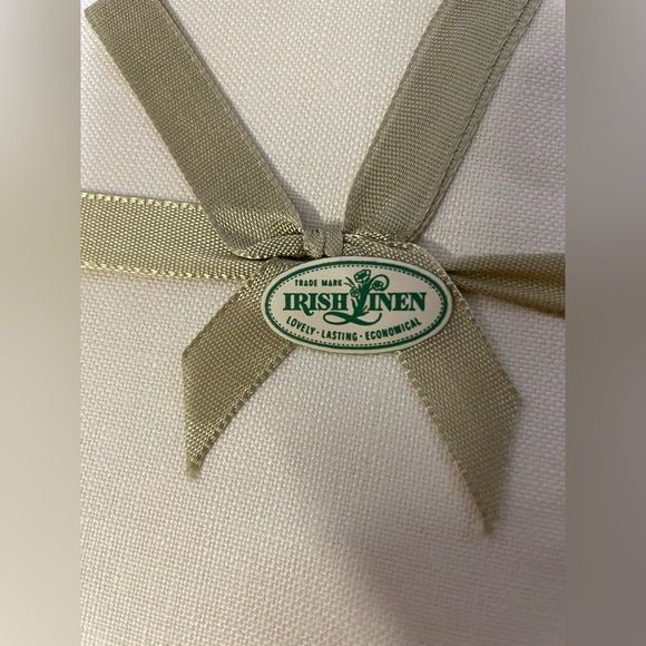 Vintage New in box Irish Linen lot of 5 pure 100% liner - Picture 3 of 7